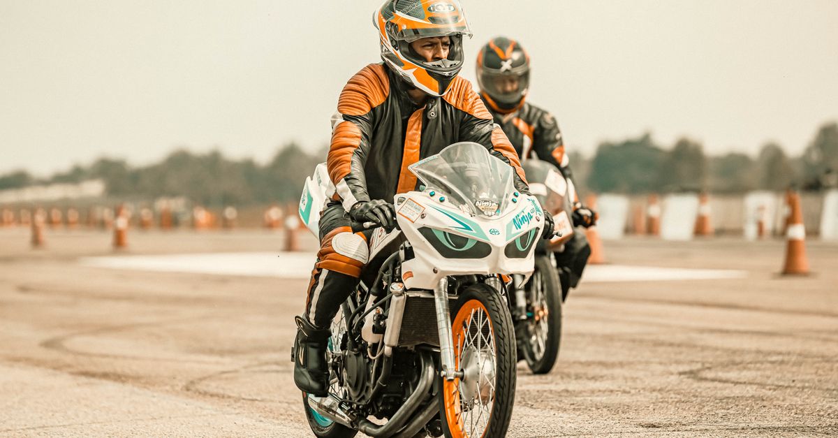 Marquez Tercepat, Martin Terancam dalam Perburuan Gelar Duni