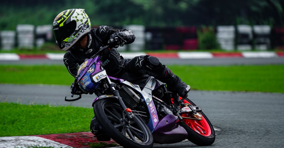 Veda Ega Pratama Amankan Posisi Tiga di Moto3 Malaysia